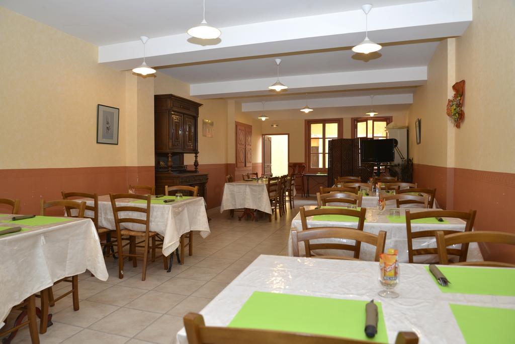 Hotel Des Arceaux Saint-Sever (Landes) Exterior foto